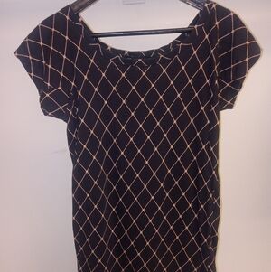 Marc by Marc Jacobs Black Short Sleeve Tee with Beige Diamond Grid